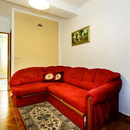 Apartment Mili Malinska