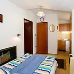 Mili Apartmán Malinska