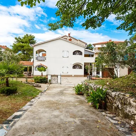 Mili Апартаменты *